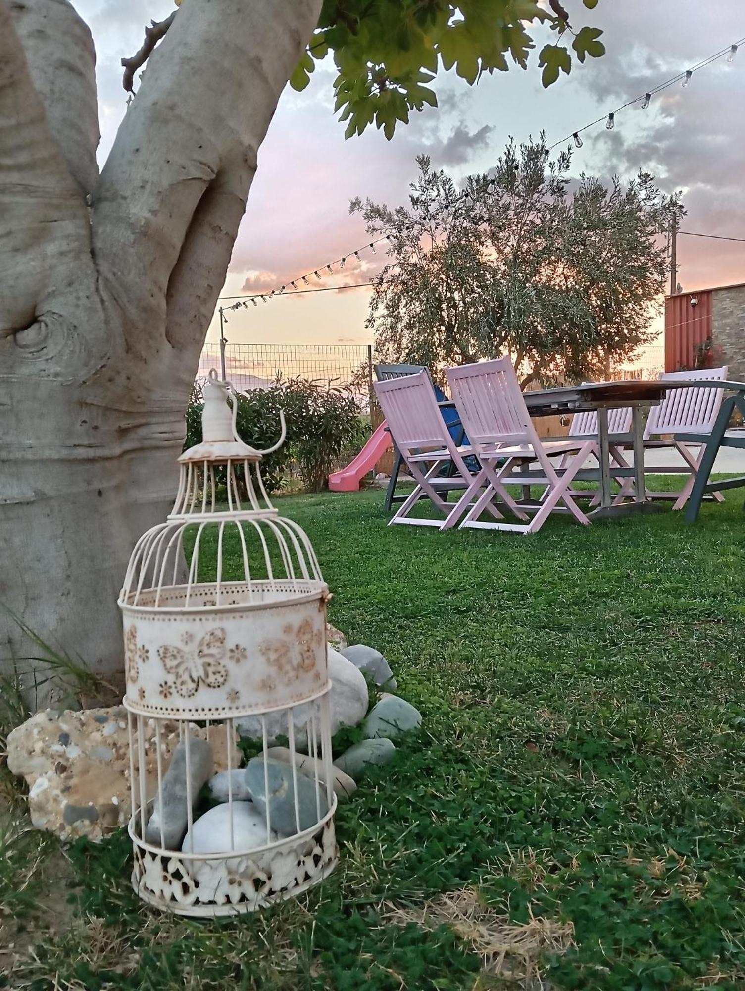 Katia 'S Country House Sikion Exterior photo